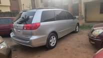 A picture of Tokubo 2006 Sienna Remote starter Power door Painted 100 working