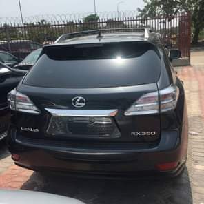 A picture of Super Clean Lexus 350 alloy wheel model 2010 silver on