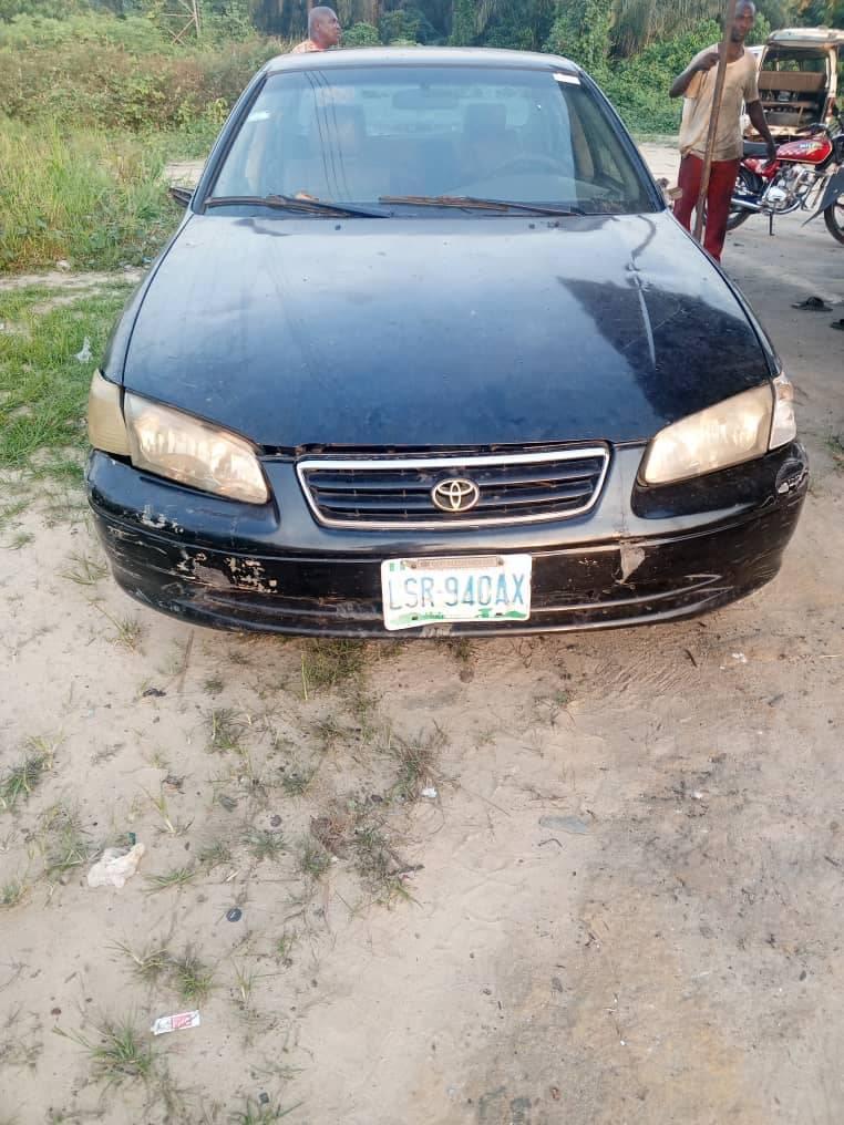 A picture of SMARTAUTOS Toyota Camry drop light Sound Engine untouched Gear transmission