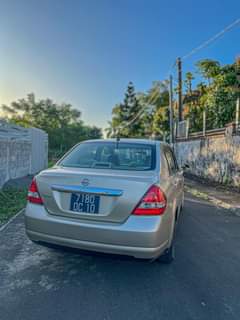 used nissan tiida