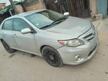 A picture of Toyota corolla 2012