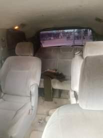 A picture of Toyota Sienna 2006