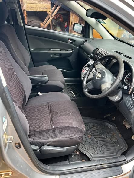 A picture of TOYOTA WISH