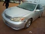 A picture of Toyota Camry 2004 4plugs