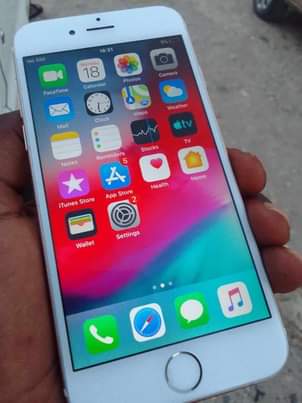 A picture of Iphone 6 plain gb64 bh80 finger failed imenyooka mno