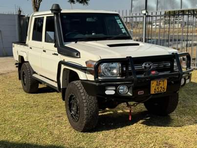 toyota land cruiser