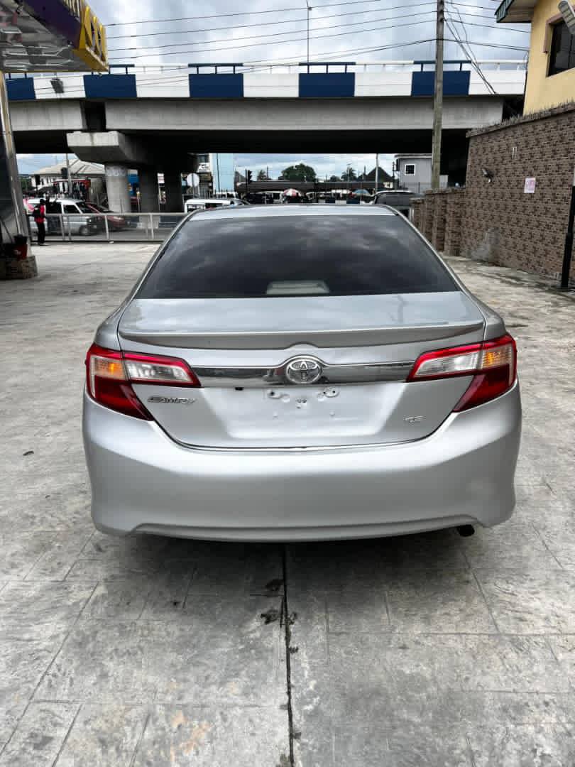 A picture of  DIRECT BELGIUM BUY AND DRIVE.2014 CAMRY ON A GIVE