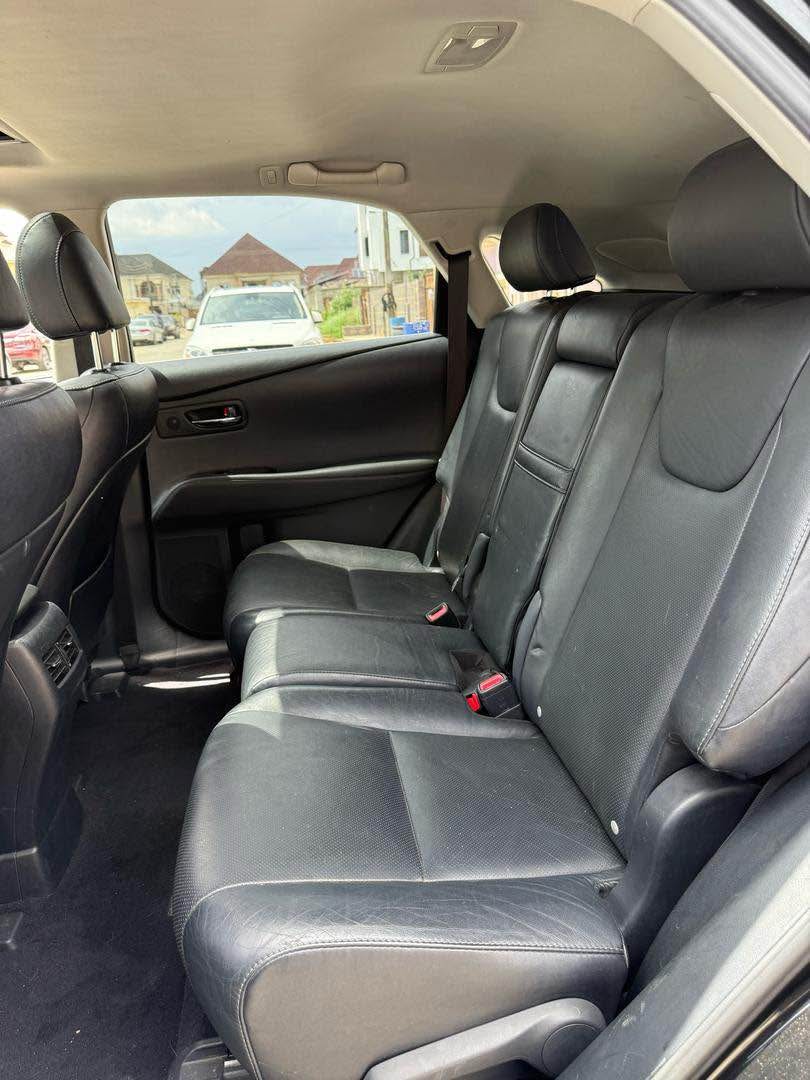 A picture of Fresh entry ROVE AUTOS Foreign used 2014 LEXUS RX350