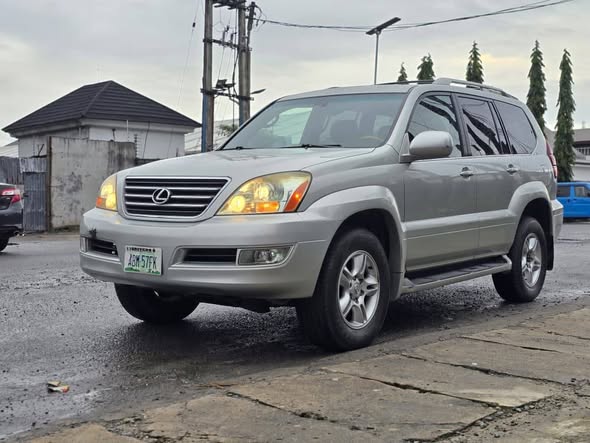A picture of FIRST BODY 2003 model LEXUS GX470 FOR SALE