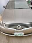 A picture of Model Altima 08