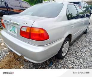 A picture of 2000 Honda Civic Fish