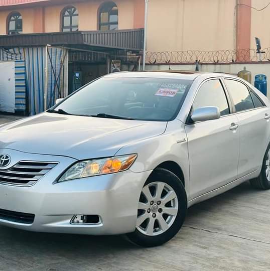A picture of Toyota Camry Hybrid XLE 2008 foreign used The best Car