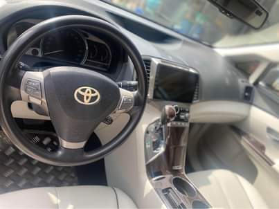 A picture of 2011 Toyota venza