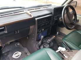 A picture of Nissan 0764812680