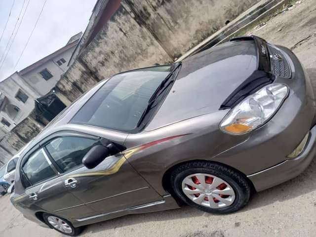 A picture of 2004 Toyota Collora