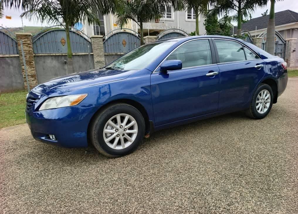 A picture of 2008 Toyota camry muscle le