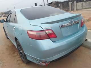 A picture of Toyota Camry sport 2008