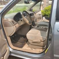 A picture of Toyota Sienna 2006
