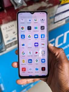 A picture of Oppo A77s