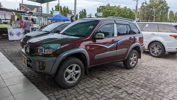 A picture of RAV 4