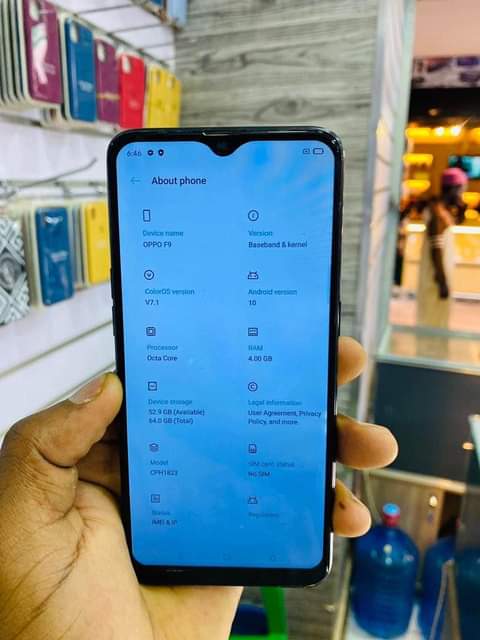 A picture of Oppo F9