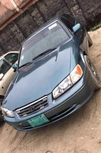 A picture of Camry 2 2