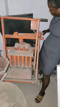 A picture of Concrete block machine