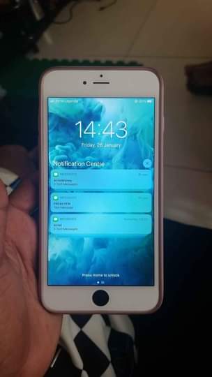 A picture of iPhone 6s plus