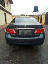 A picture of Lexus Es 350 2008 upgraded to 2016 fistbody