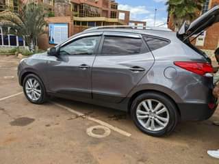 hynduai tucson