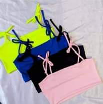 A picture of Crop tops 20k