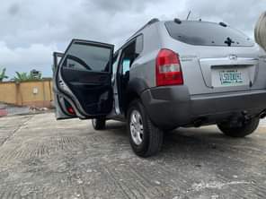 A picture of Sharp Hyundai Tucson 8month used in Niger pure first body