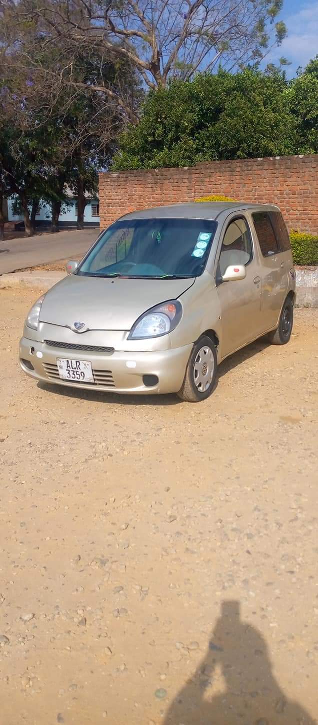 used toyota funcargo