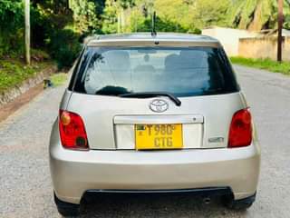 A picture of Toyota Ist 6mln