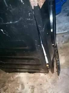 A picture of Nauza MACHINE YA KUFULIA WASHING MACHINE 8KG inafanya kazi kabisa