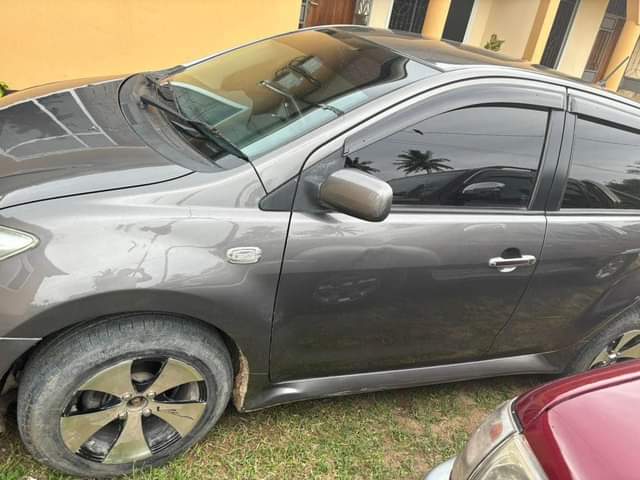 A picture of haina kipengere chochote njo ukague ulipie tajir anataka 15m