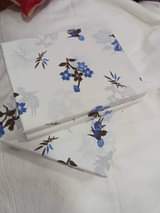 A picture of 5 6 pure cotton bedsheets