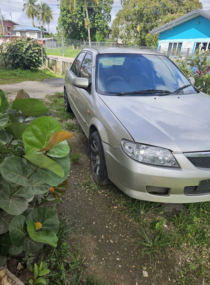 mazda 323