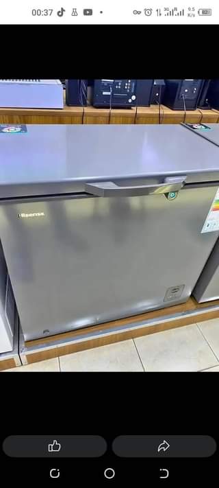 A picture of Hisense deep freezer
