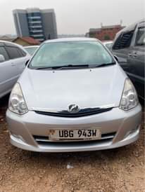 A picture of TOYOTA WISH On sale 25 millions Slightly Negotiable Call Wats