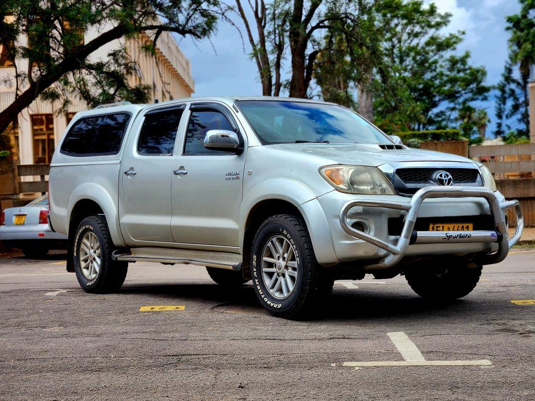 used toyota hilux