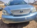 A picture of DISTRESSED SALE 2004 RX 330
