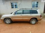 A picture of 2004 Toyota Highlander