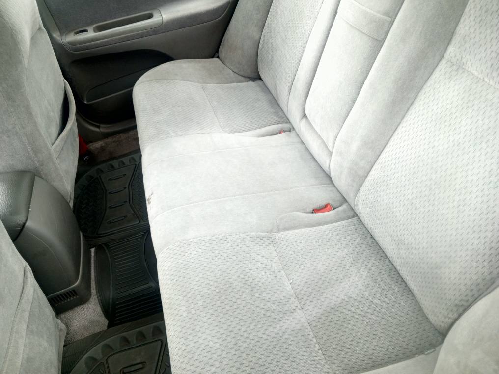 A picture of Toyota Camry 2004 model Price 4 650 000