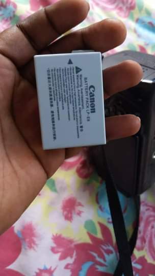 A picture of CAMERA CANON 600D