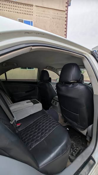 A picture of Toyota Crown Athlete DV 0789212701