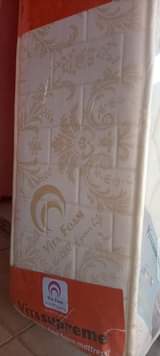 A picture of Lala bila maumivu sasa tumia supreme mattress Bora zaidi Call