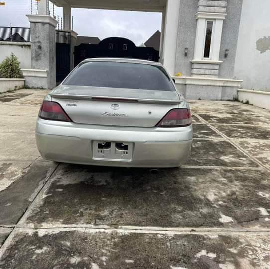 A picture of 2002 TOYOTA SOLARA WITH DUTY