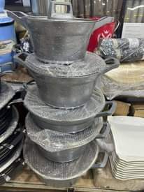 A picture of Dishes