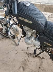 A picture of Haojue cc125.8